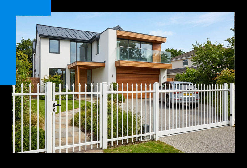 Metal picket fence by lineal Feet